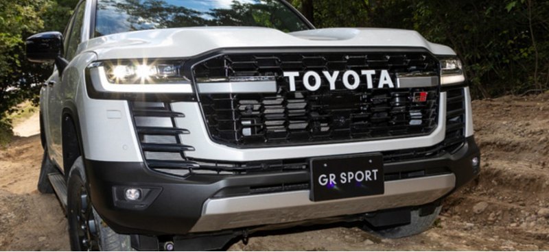 Новое обновление Land Cruiser 300 - улучшение…