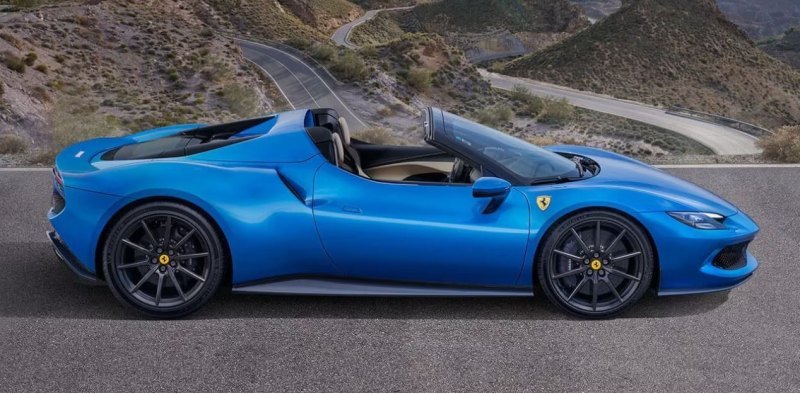 Инженеры Ferrari поработали над складной крышей.…