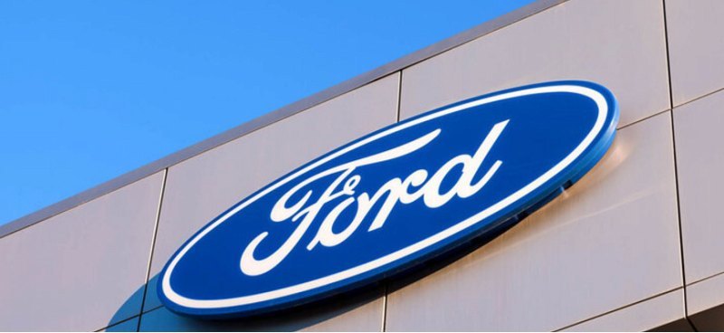Ford пересматривает электрификацию, отказываясь…