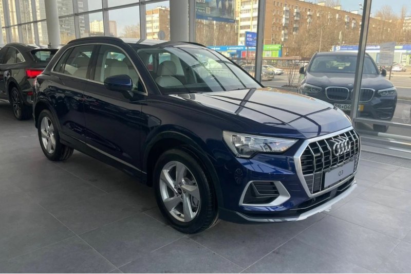 Замыкает наш рейтинг кроссовер Audi Q3 второго…