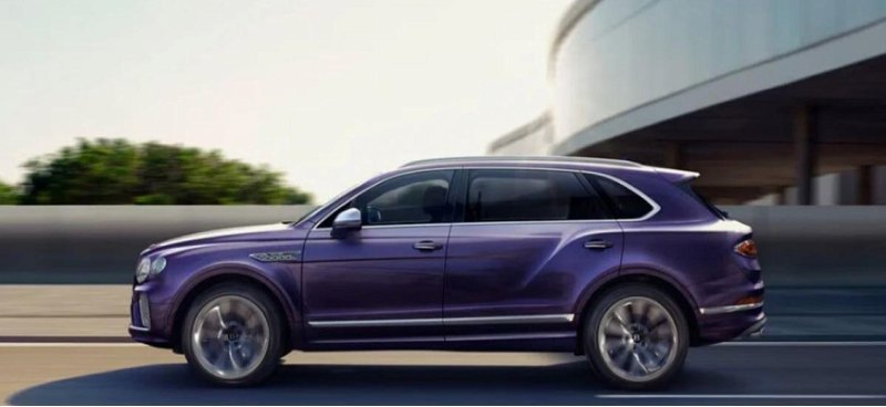 В Россию привезли Bentley Bentayga Individual…