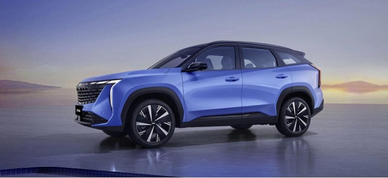 Полноприводный Geely Atlas летом стали продавать…