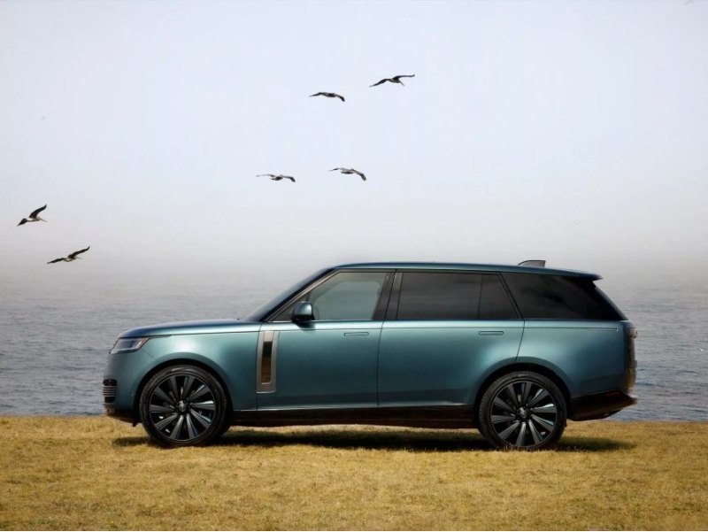Компания Land Rover сотрудничает с производителем…