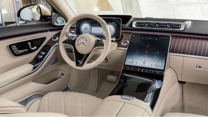 Несмотря на это, Mercedes-Benz не планирует…