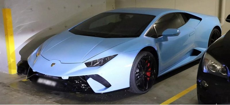 Этот Lamborghini Huracan был изъят у местного…