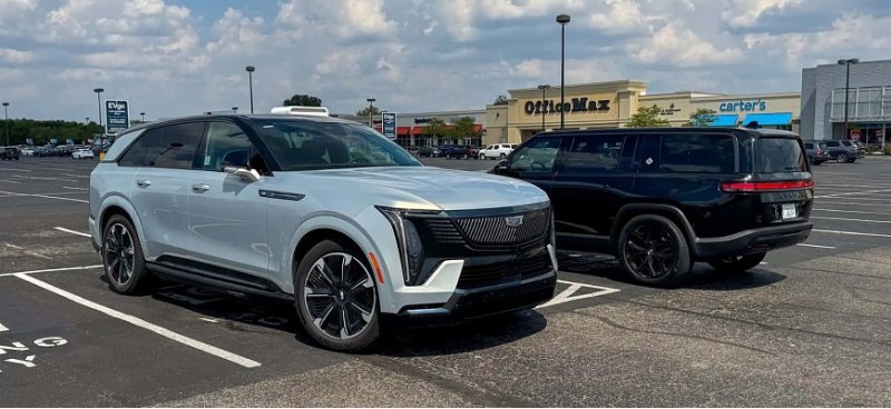 Новый электрический Cadillac Escalade IQ замечен…