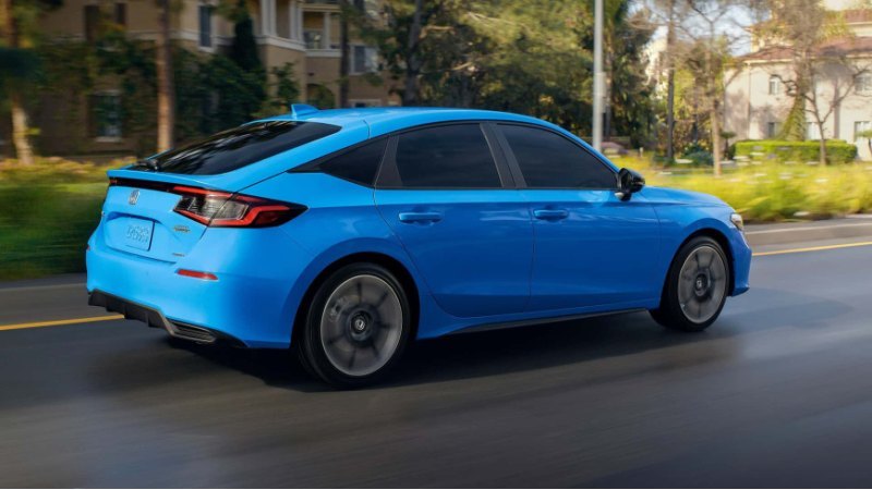 В 2025 году цена на хэтчбек Honda Civic…