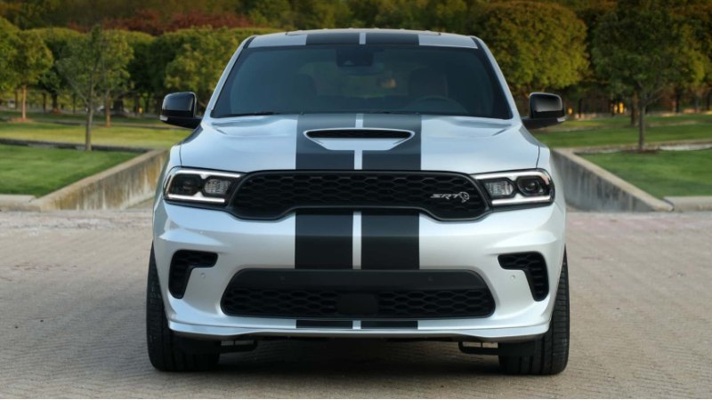 Внедорожник Dodge Durango в версии Hellcat должен…
