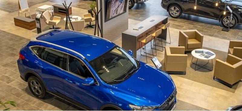 У автодилеров снижаются запасы автомобилей