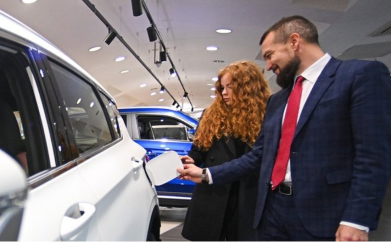 Geely, еще один китайский автопроизводитель,…