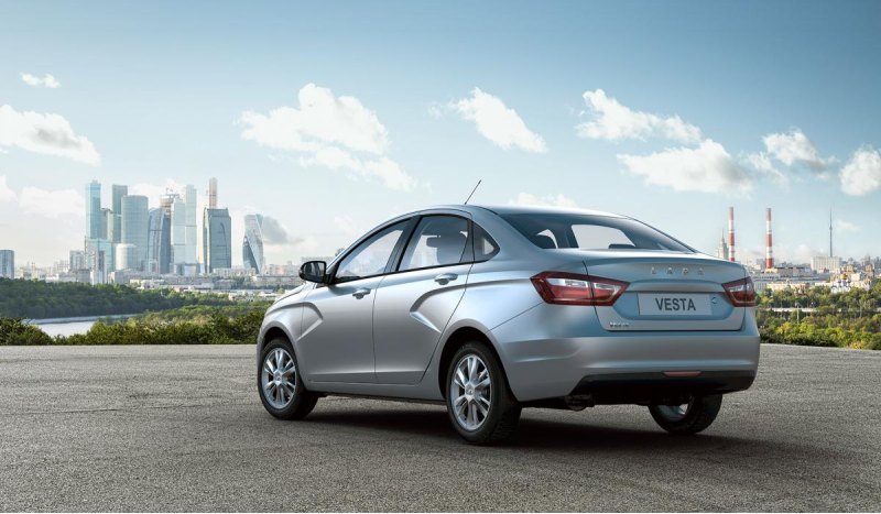 «Бронза» рейтинга достается седану LADA Vesta.…