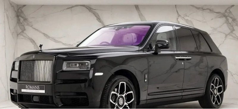 Продажи обновленного кроссовера Rolls-Royse…