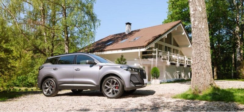 Эксперт «ЗР» нашел главный минус кроссовера Chery…