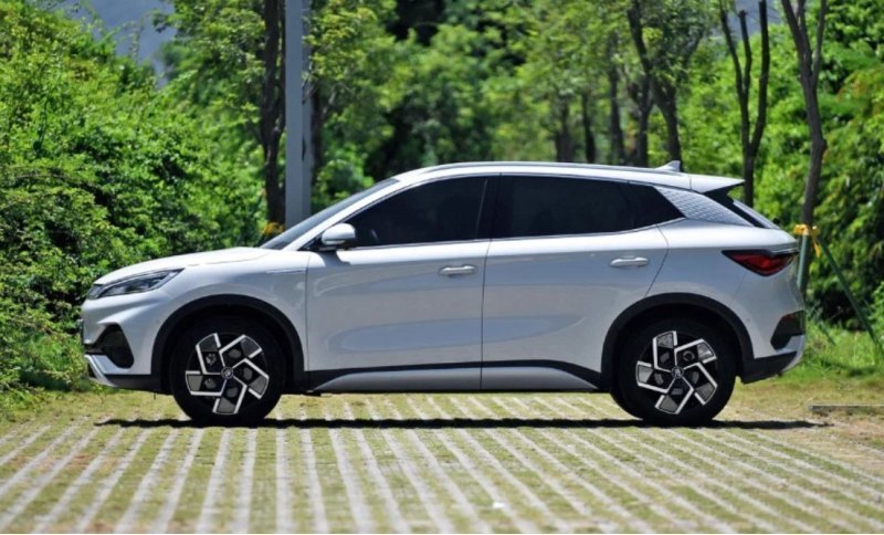 Кроссовер BYD Yuan Plus находится на восьмой…