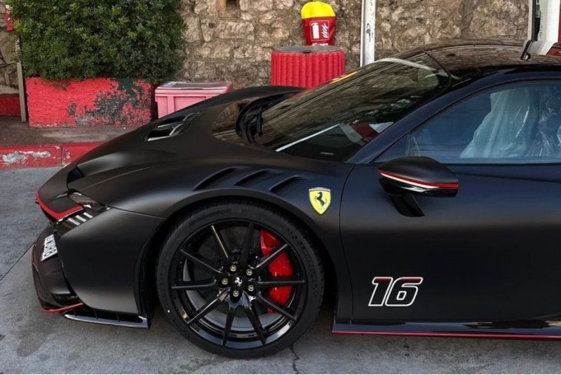 Ferrari SF90 XX Stradale выпустили в количестве…