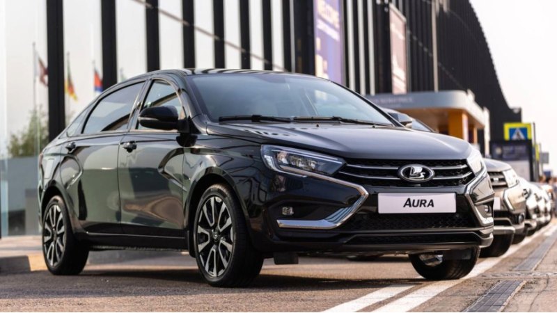 LADA Aura