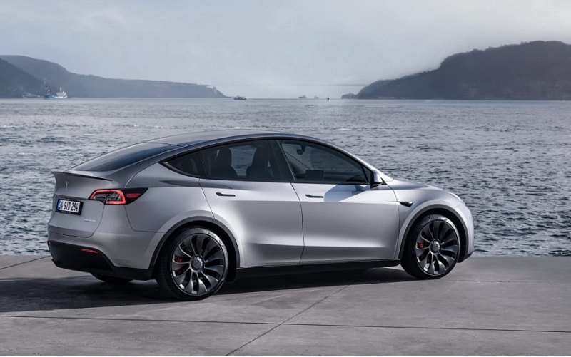 В арсенале Tesla Model Y заявлены самые…