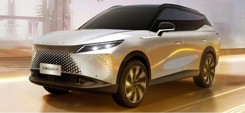 Прошел показ кроссовера Omoda C7, который…