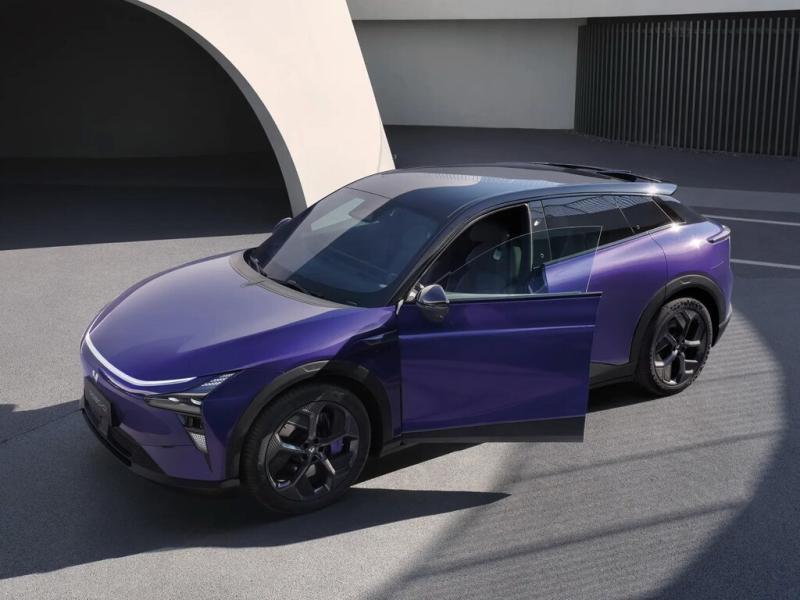 У столичных автодилеров в продаже можно найти…