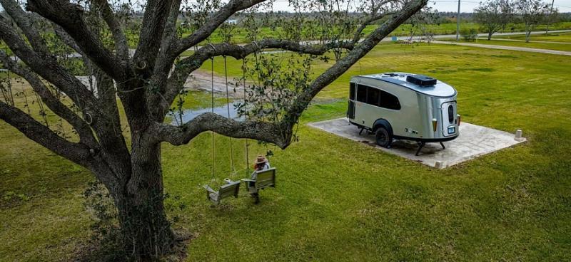 Компания Airstream выпустит кемпер для любителей…