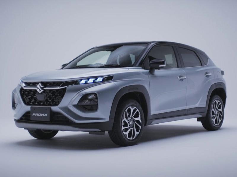 Четвертое место занимает кросс-хэтч Suzuki Fronx…