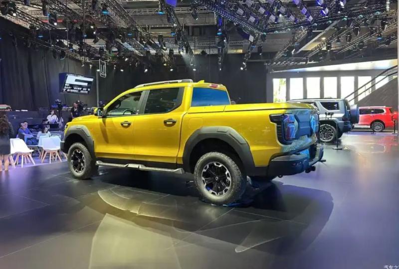 Автомобиль полноприводный, плюс автопроизводитель…