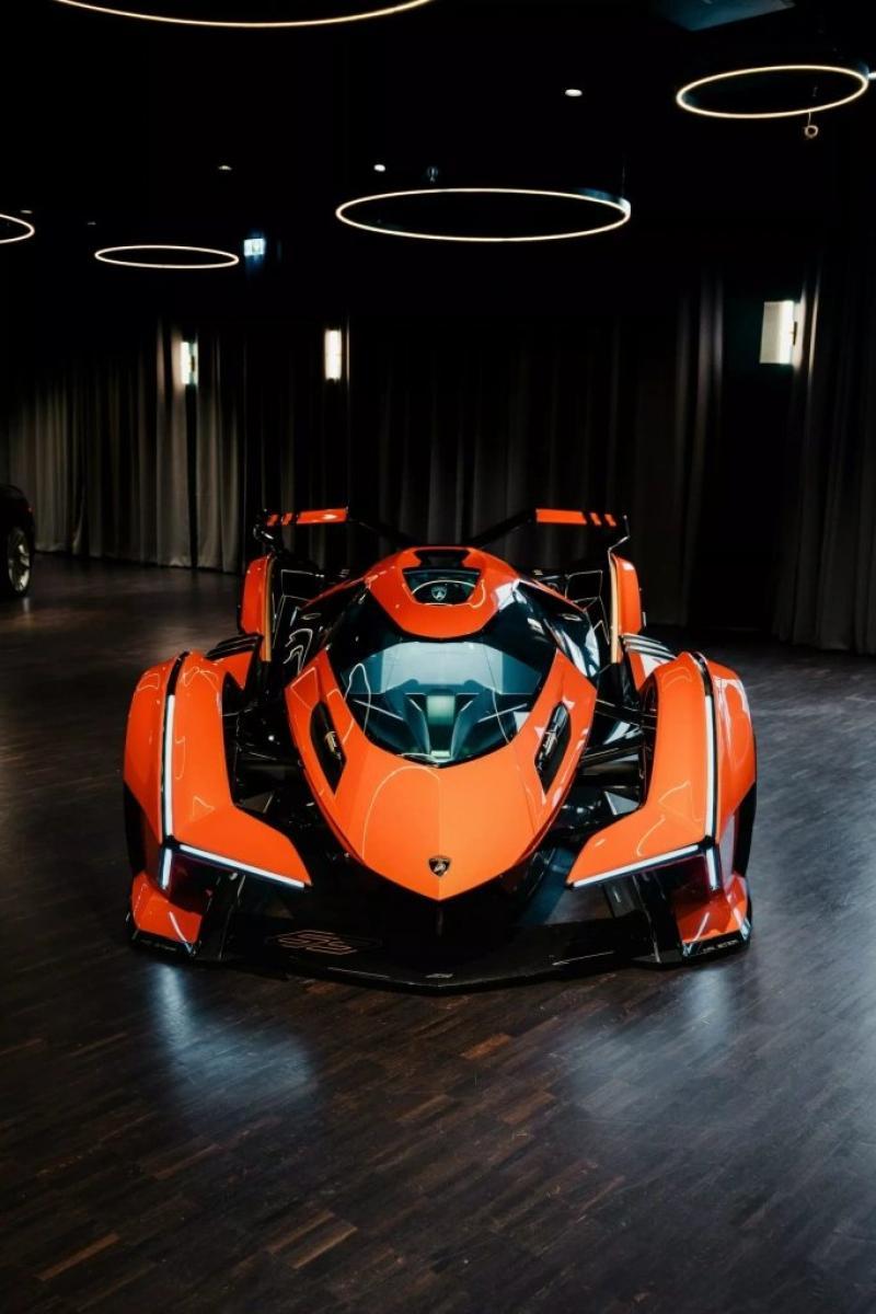 Lamborghini оснастила концепт 6,5-литровым…