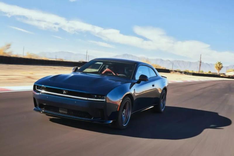 Dodge прекращает продажи своего электрического…