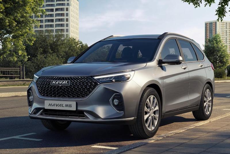 У дилеров РФ появились первые кроссоверы Haval M6…