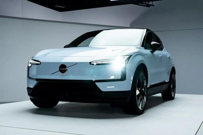 Из-за чего Volvo может отозвать свой новый…