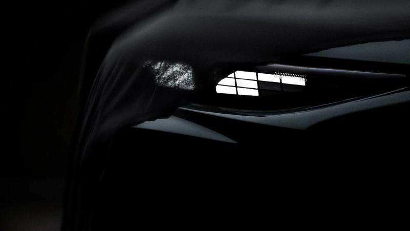 Audi частично показала обновленный кроссовер Q3…