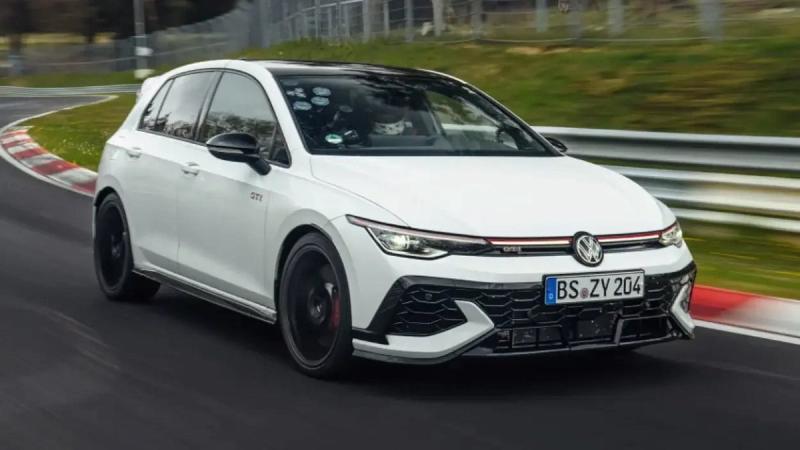 Volkswagen анонсировал самый мощный Golf из…