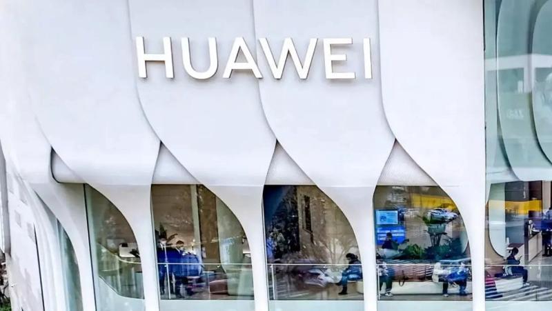 Новый аккумулятор от Huawei может заряжаться…