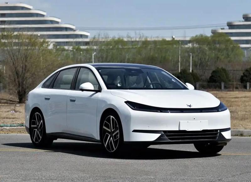 Электрокар BAIC Arcfox S3: запас хода до 650 км и…