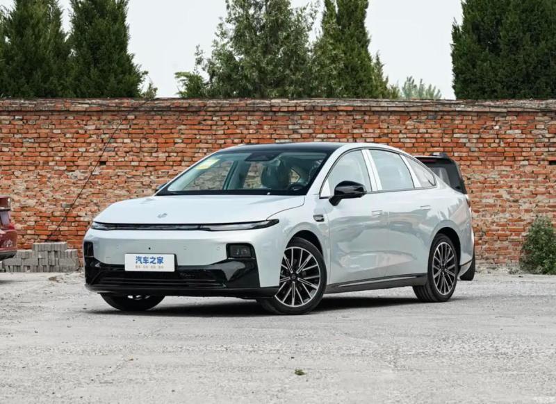 Модельный ряд Leapmotor пополнится крутым…