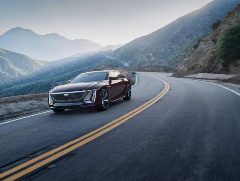 Несмотря на эти инвестиции, Cadillac подходит к…