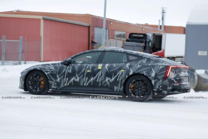 Polestar позиционирует свою новую модель как…