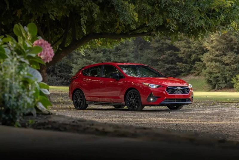 За счет чего Subaru Impreza 2026 года стала…