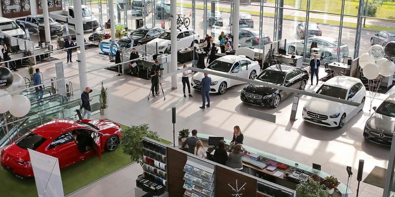 Автосалоны исчезают: Что происходит с рынком…