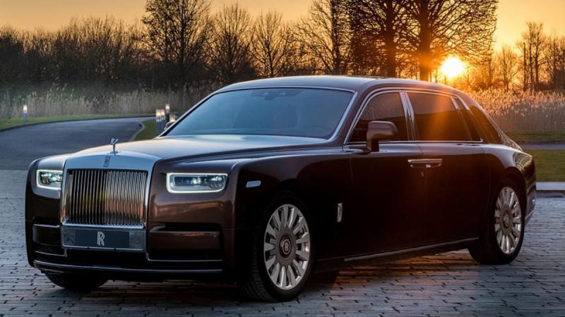 Секрет Беларуси: откуда в Россию едут Bentley,…