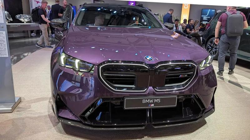 727 «лошадей» в универсале: новый BMW M5 Touring…