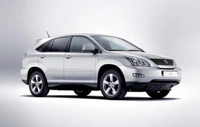 Что следует знать при покупке Lexus RX на…