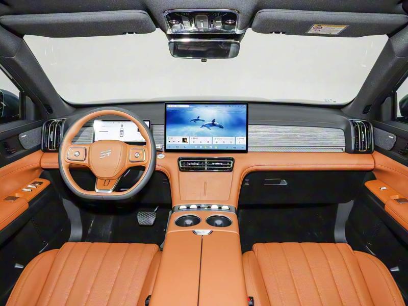 В длину Jetour X70L достигает 4,81 метра при…