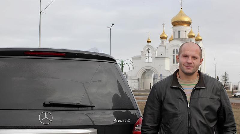 Федор Емельяненко празднует 49 лет: на каких…