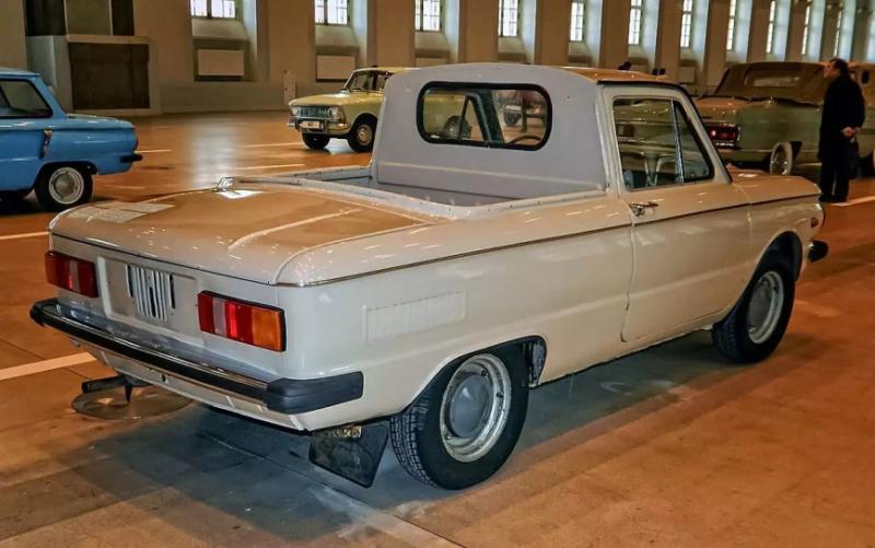 В начале 1990-х ЗАЗ начал выпускать товарные…