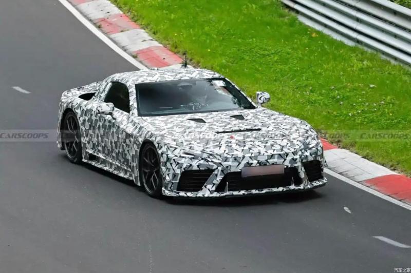В гамме Lexus появится суперкар LFR с разгоном до…