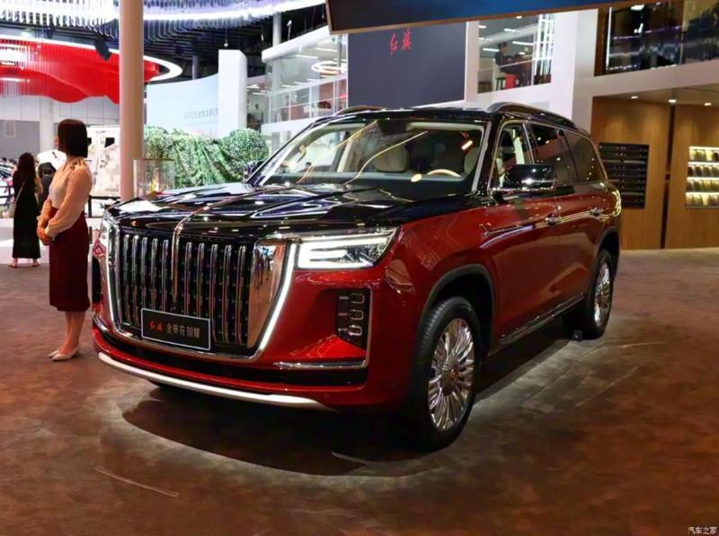 Аналог российского Aurus Komendant от Hongqi…