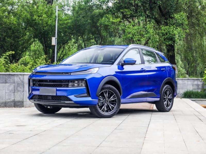 «ЗР» назвал главную фишку кроссовера JAC JS6