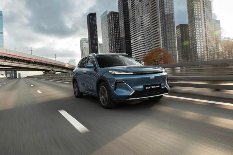 Geely рассказала, что предложит россиянам новый…