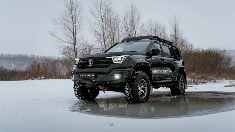 «Нависает над всеми»: Arctic Trucks показал TANK…